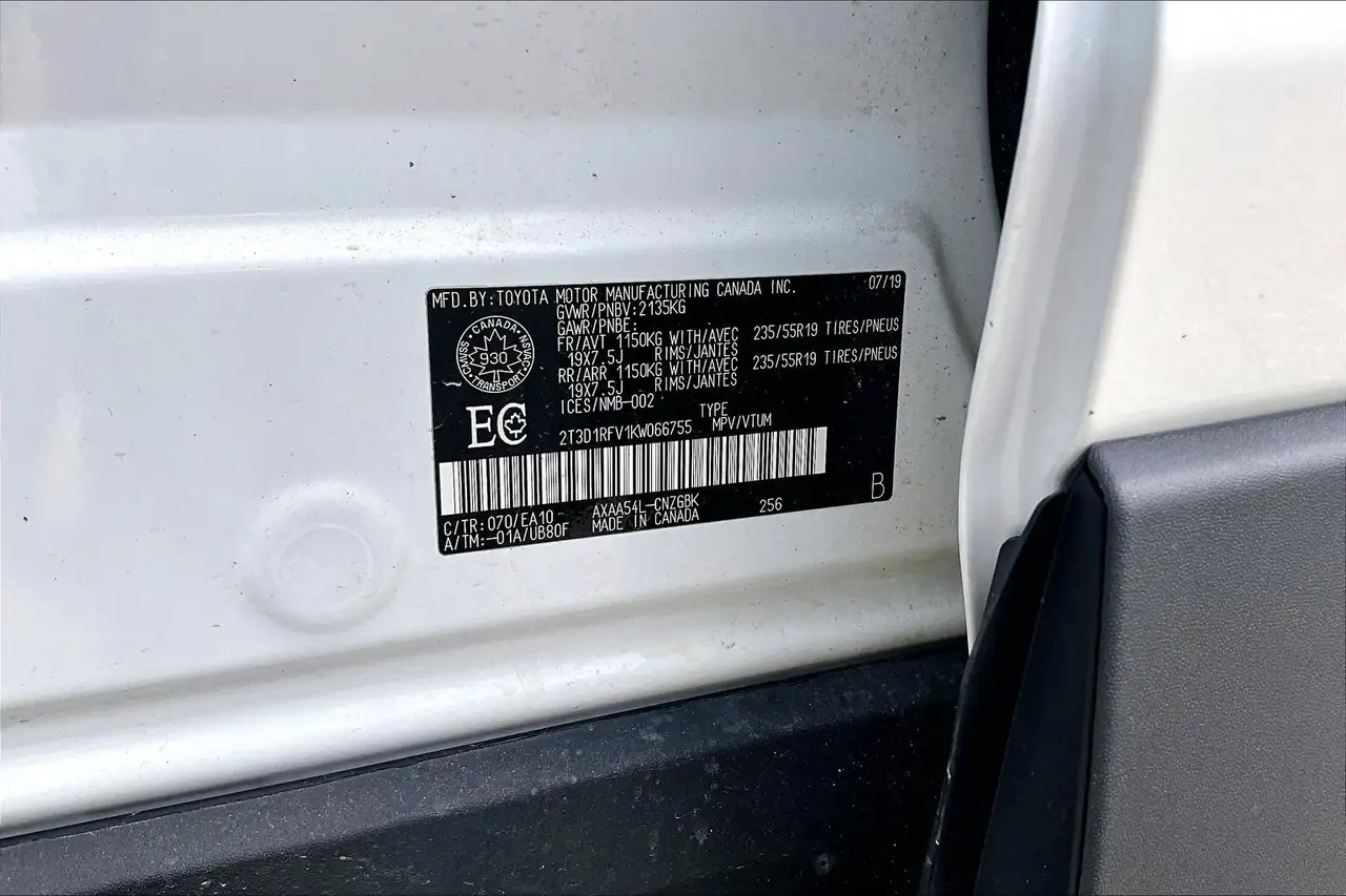 Toyota RAV 4 снимка Toyota RAV 4