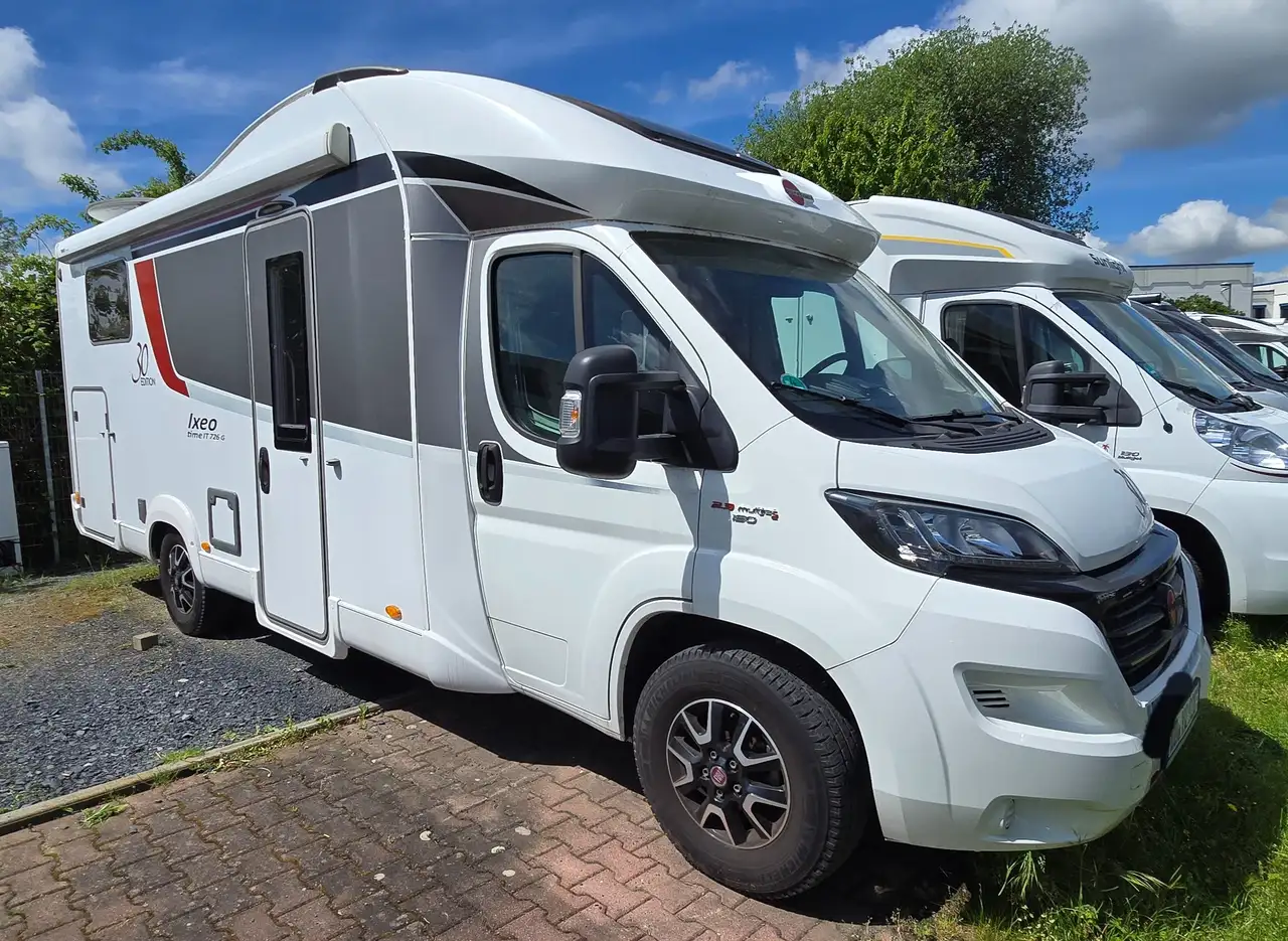 Caravans-Wohnm Bürstner