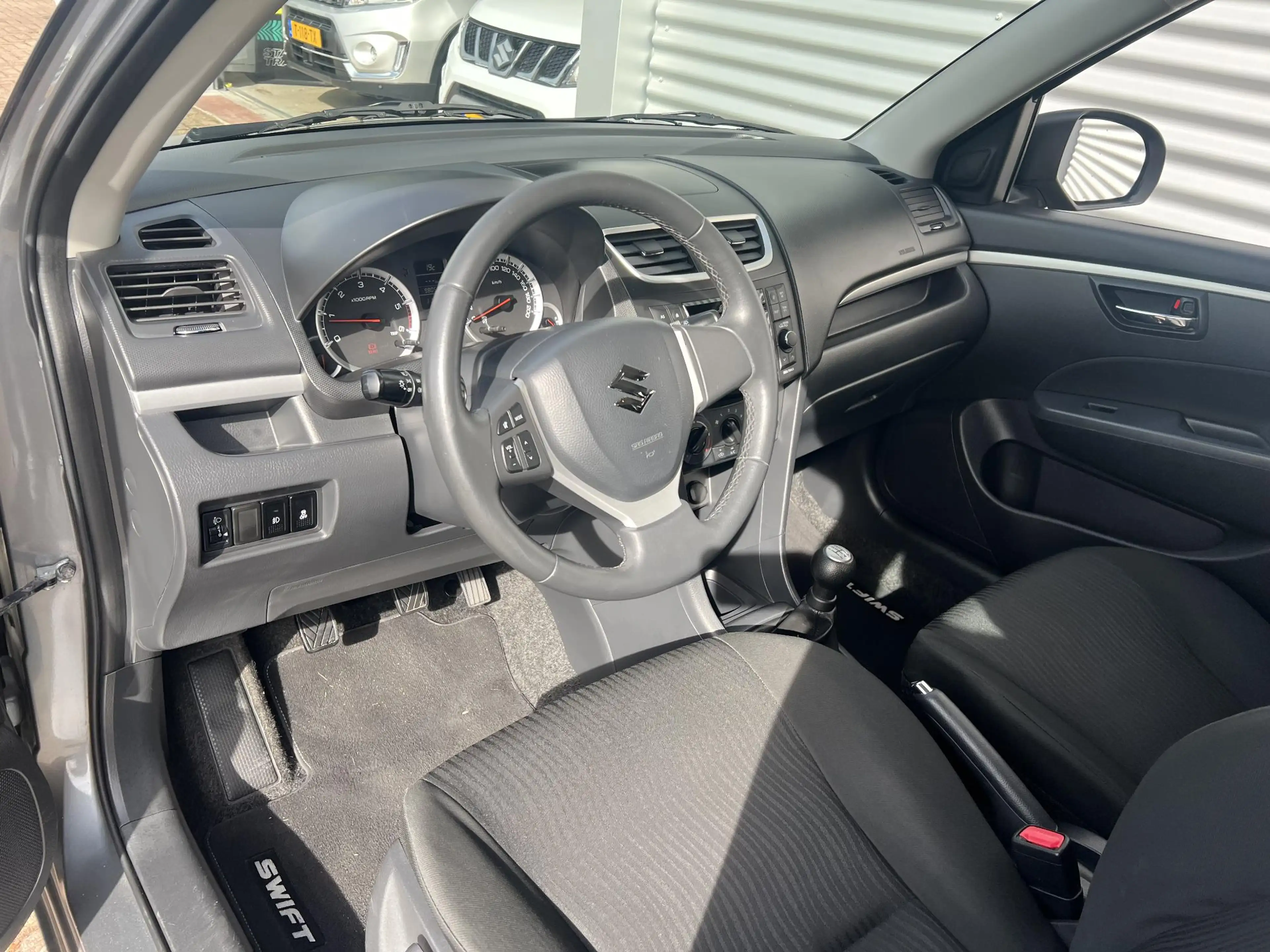 Suzuki Swift 1.2 Comfort EASSS — photo 7