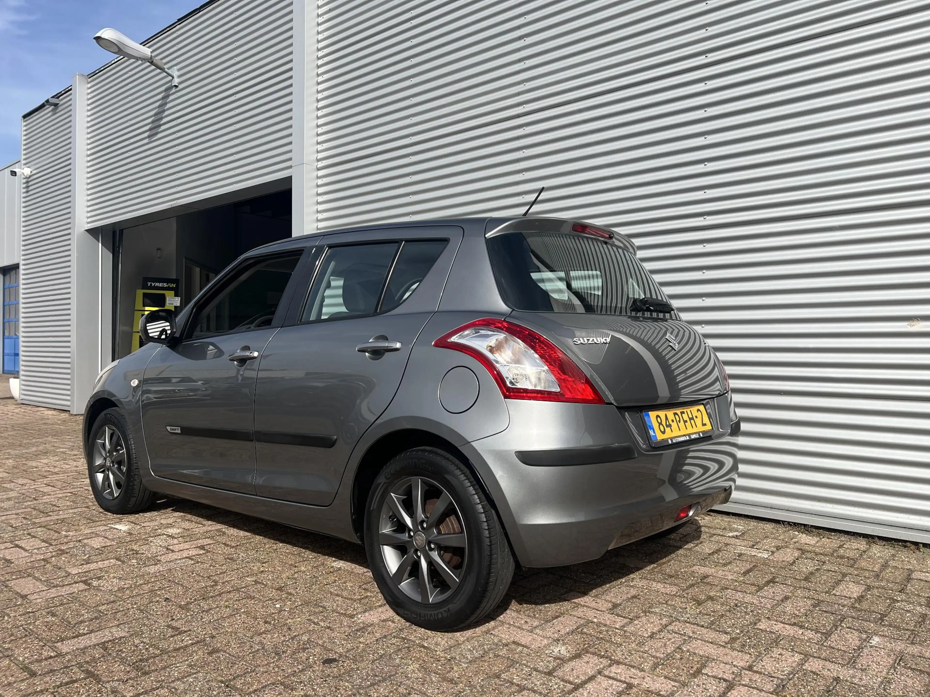 Suzuki Swift 1.2 Comfort EASSS — photo 4