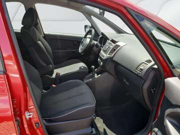Fotografie 6 des Kia Venga 1.6 Dream Team Automatik