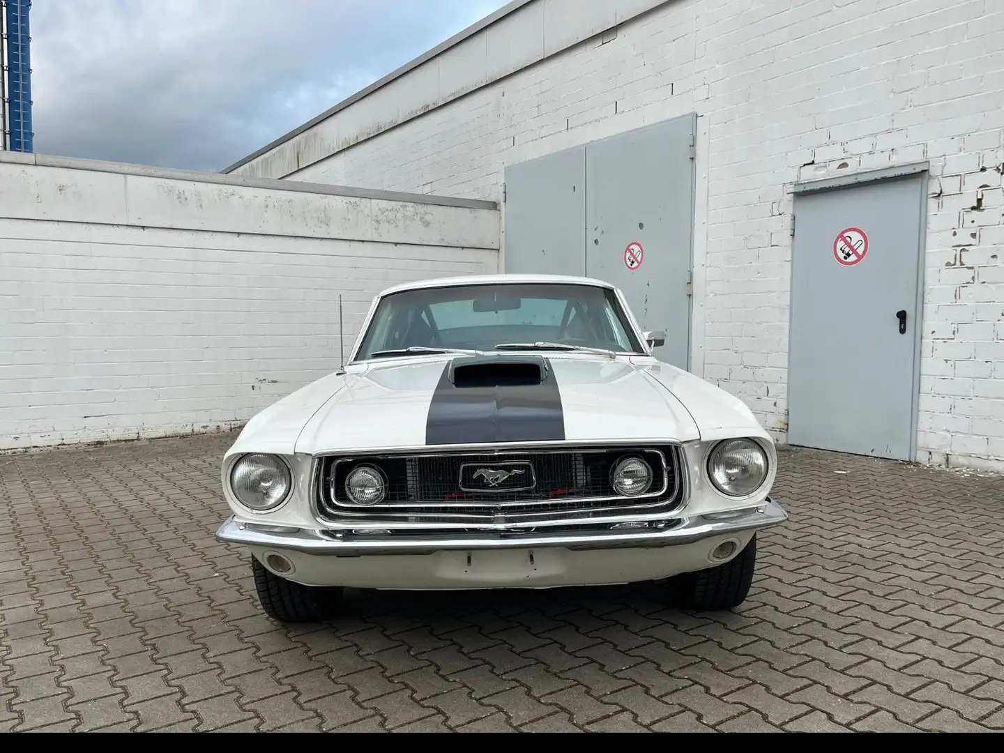 Ford Mustang Fastback 390GT Alb - 1