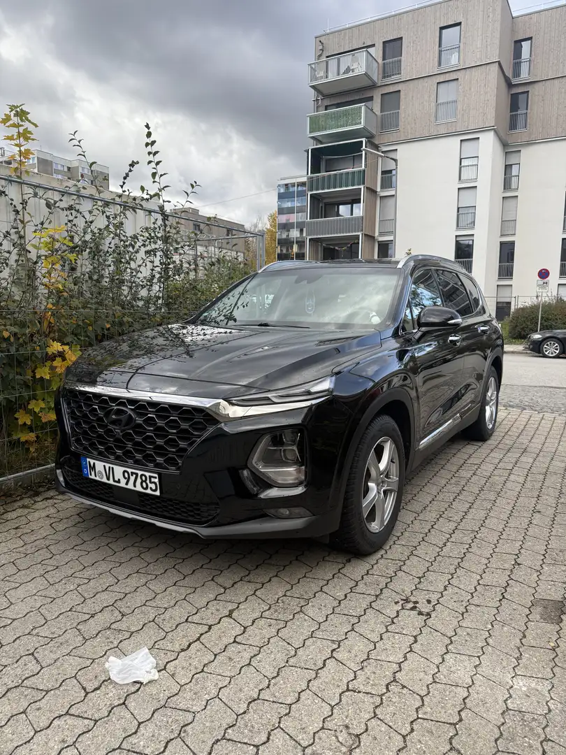 Hyundai SANTA FE 2.2 CRDi 4WD Automatik Premium Schwarz - 1
