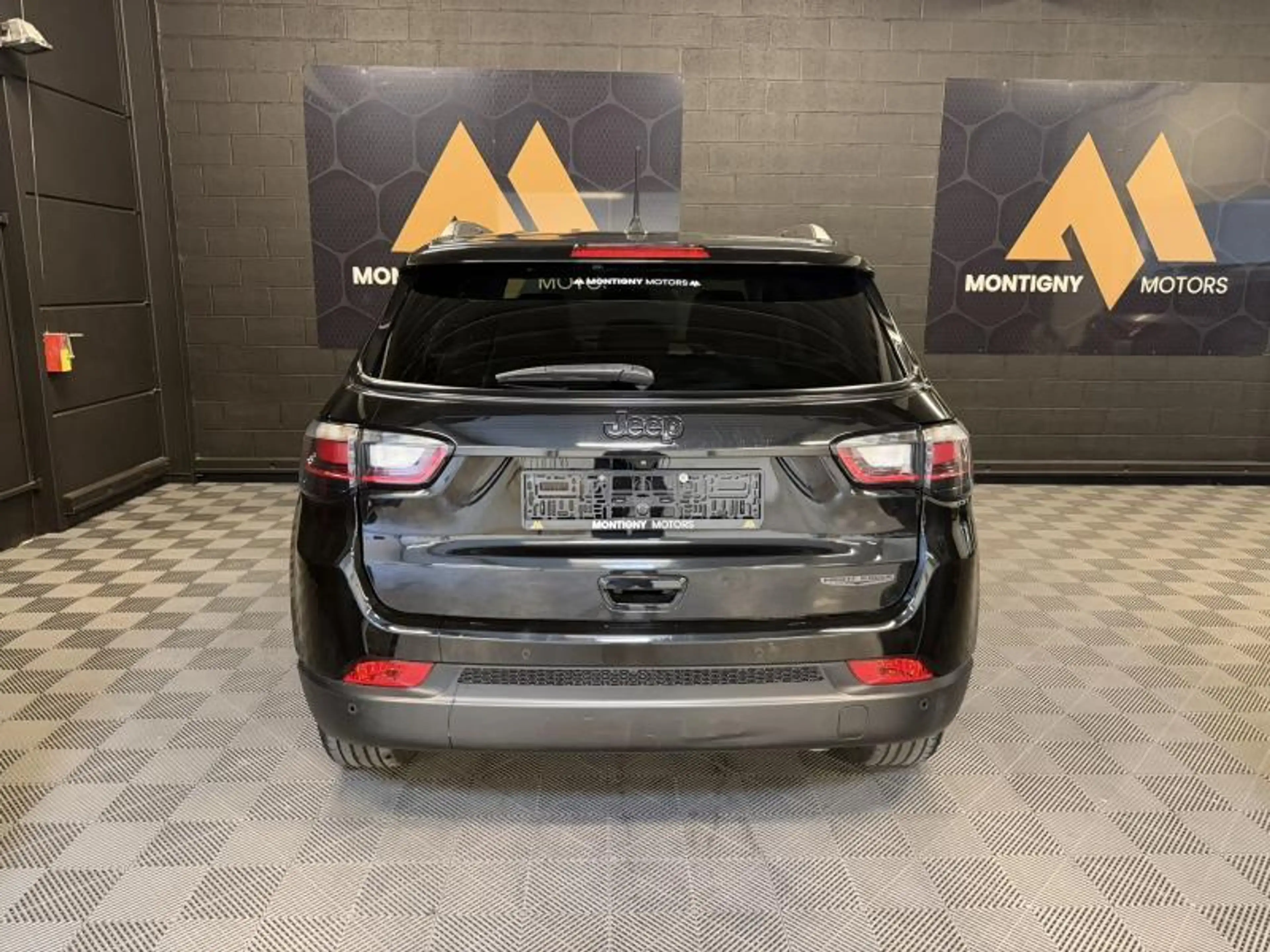 Jeep Compass 1.332cc 130cv Noir 06/22 64605km Clim USB Bluetoot — photo 5