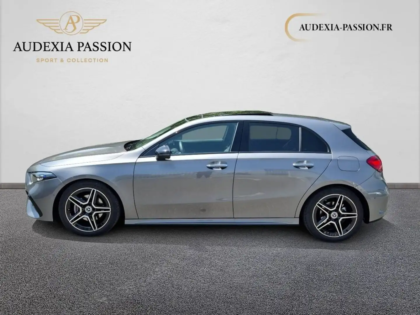 Mercedes-Benz A 180 BERLINE 180 7G-DCT Progressive Line Gris - 2
