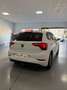 Volkswagen Polo Pequeño Manual de 5 Puertas Blanco - thumbnail 4