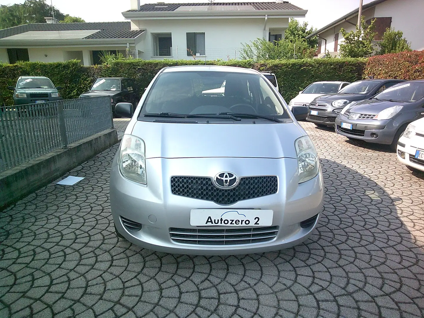 Toyota Yaris Yaris 3p 1.0 Argent - 2