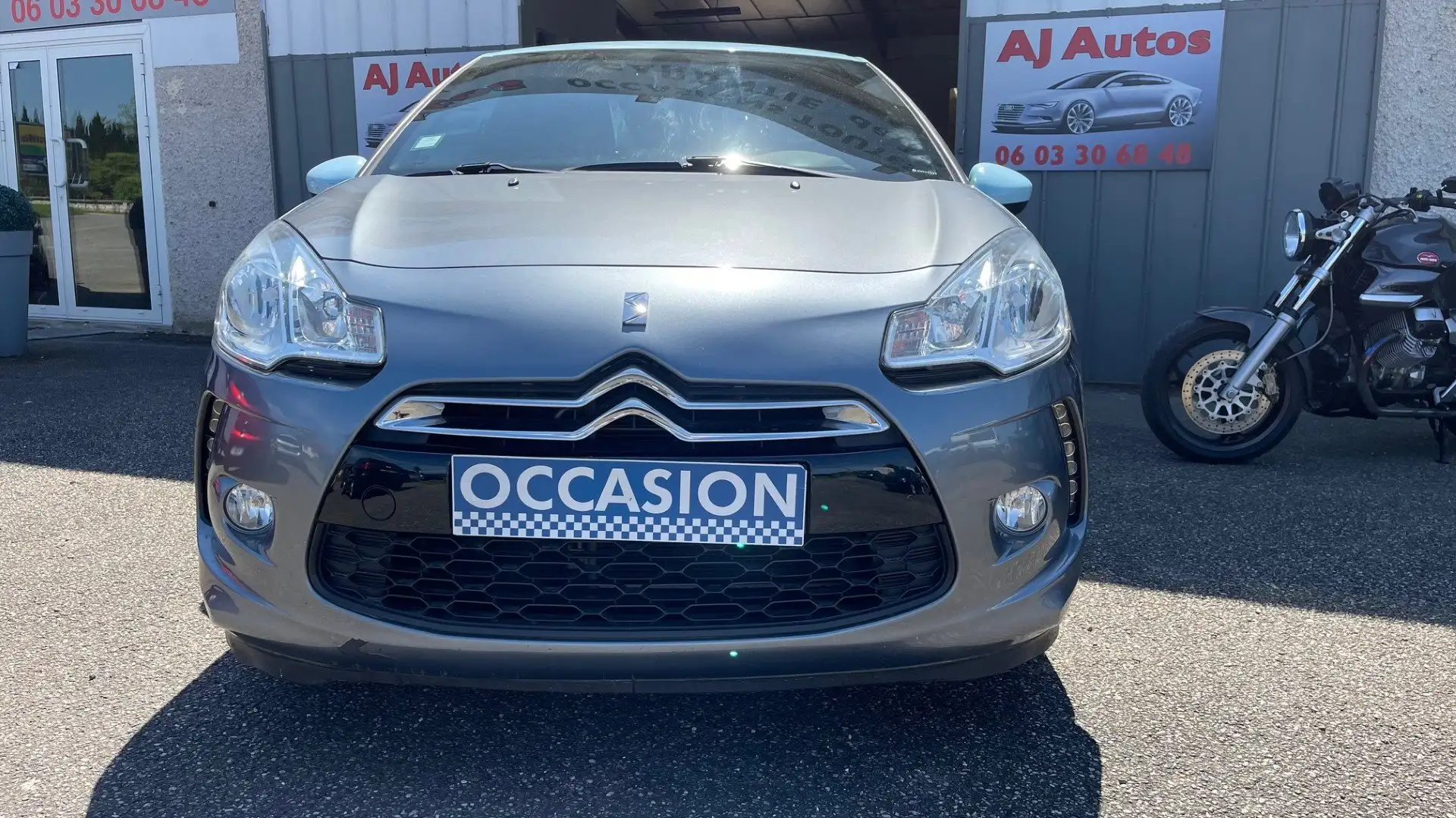 Citroen DS3 SO CHIC Gris - 1