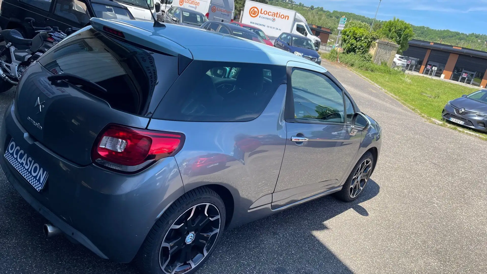 Citroen DS3 SO CHIC Gris - 2