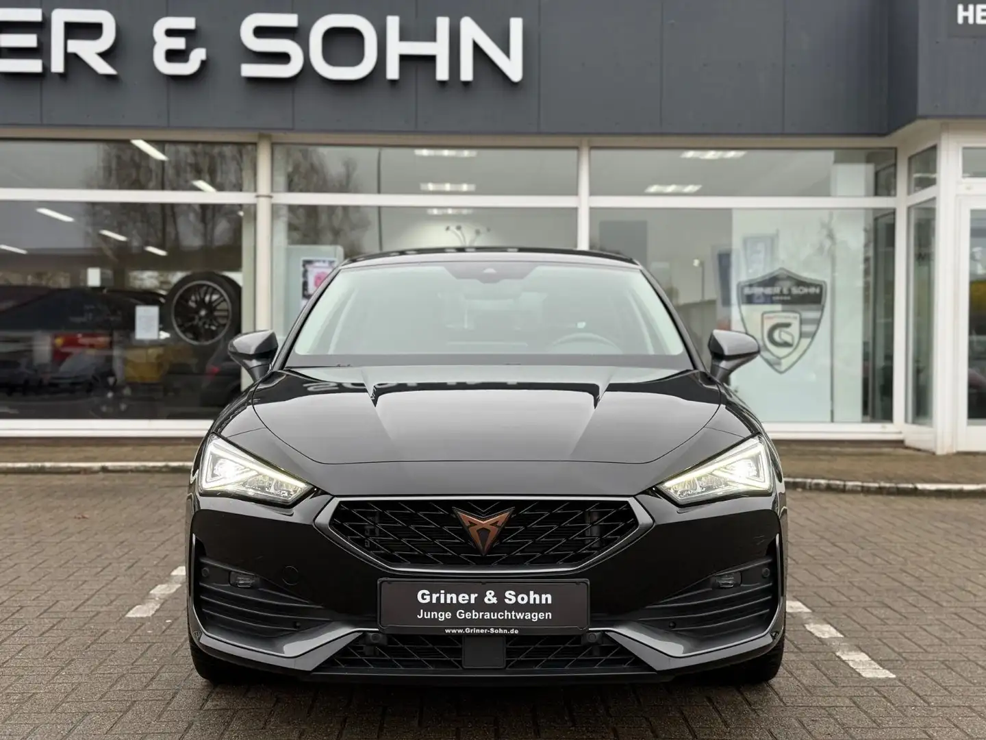 CUPRA Leon 1.5 TSI,Virtual,Winter,Side,ACC,R-Kam.3,99% Schwarz - 2