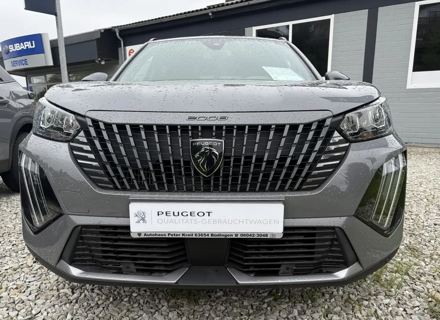 Peugeot 2008 2008 PureTech 100 Allure Grau - 1