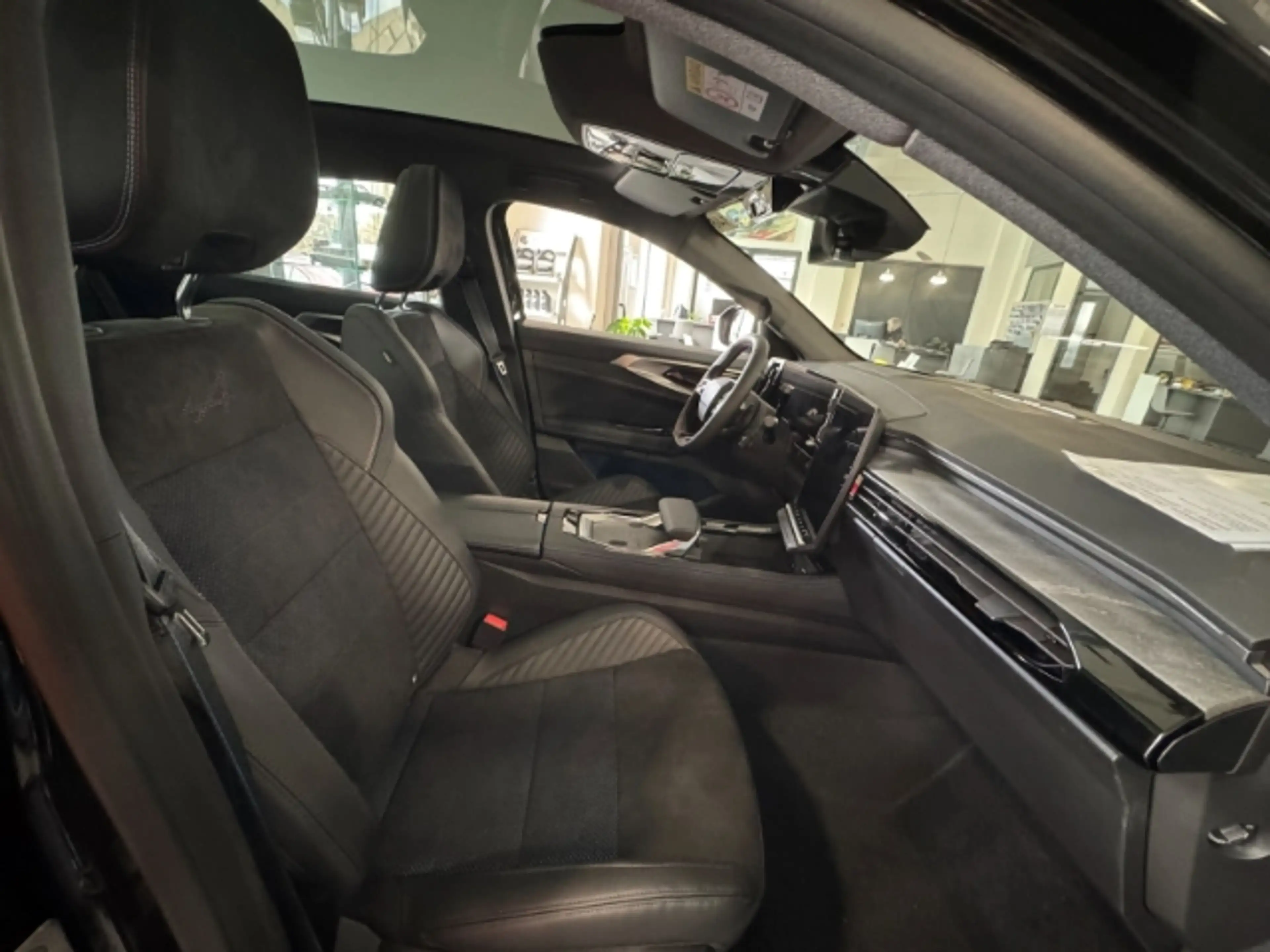 Renault Rafale 200 E-Tech Full Hybrid Esprit Alpine Panorama Glas — photo 7