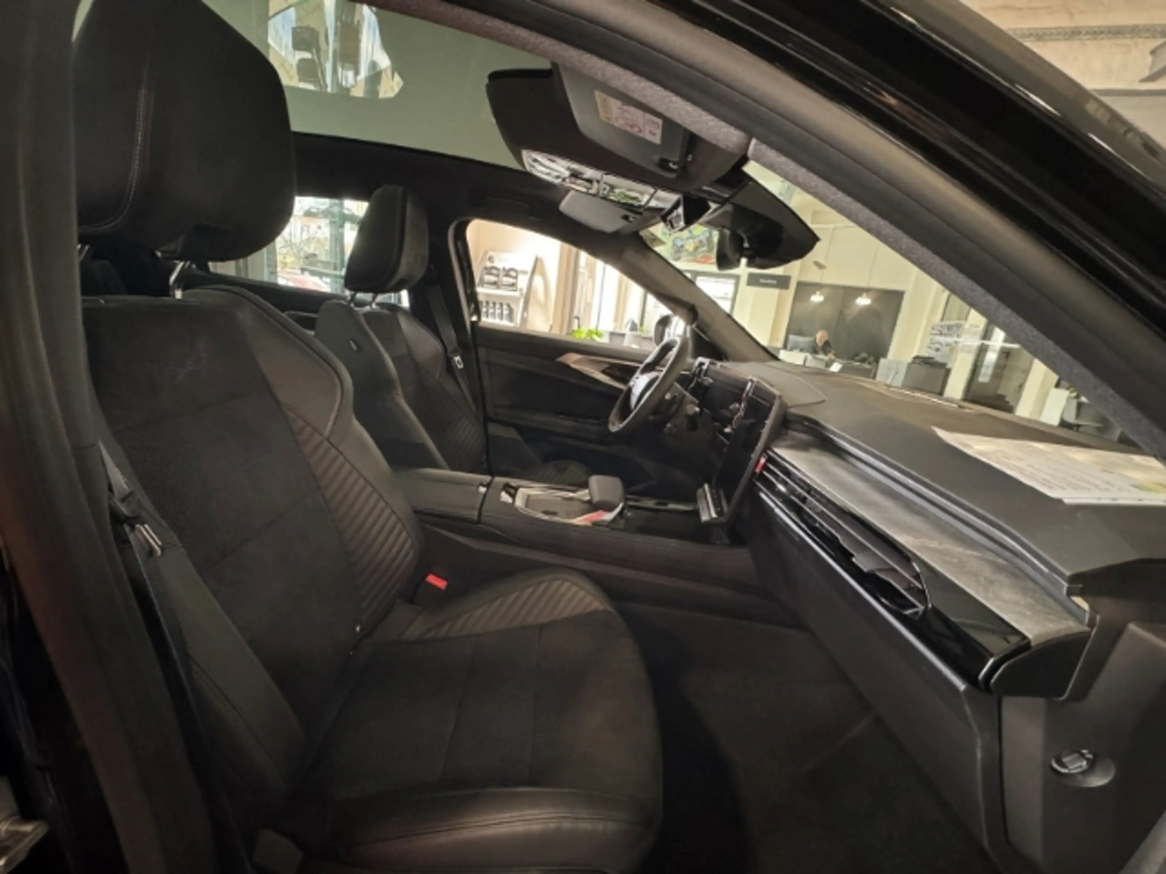 Renault Rafale 200 E-Tech Full Hybrid Esprit Alpine Panorama Glas — photo 9