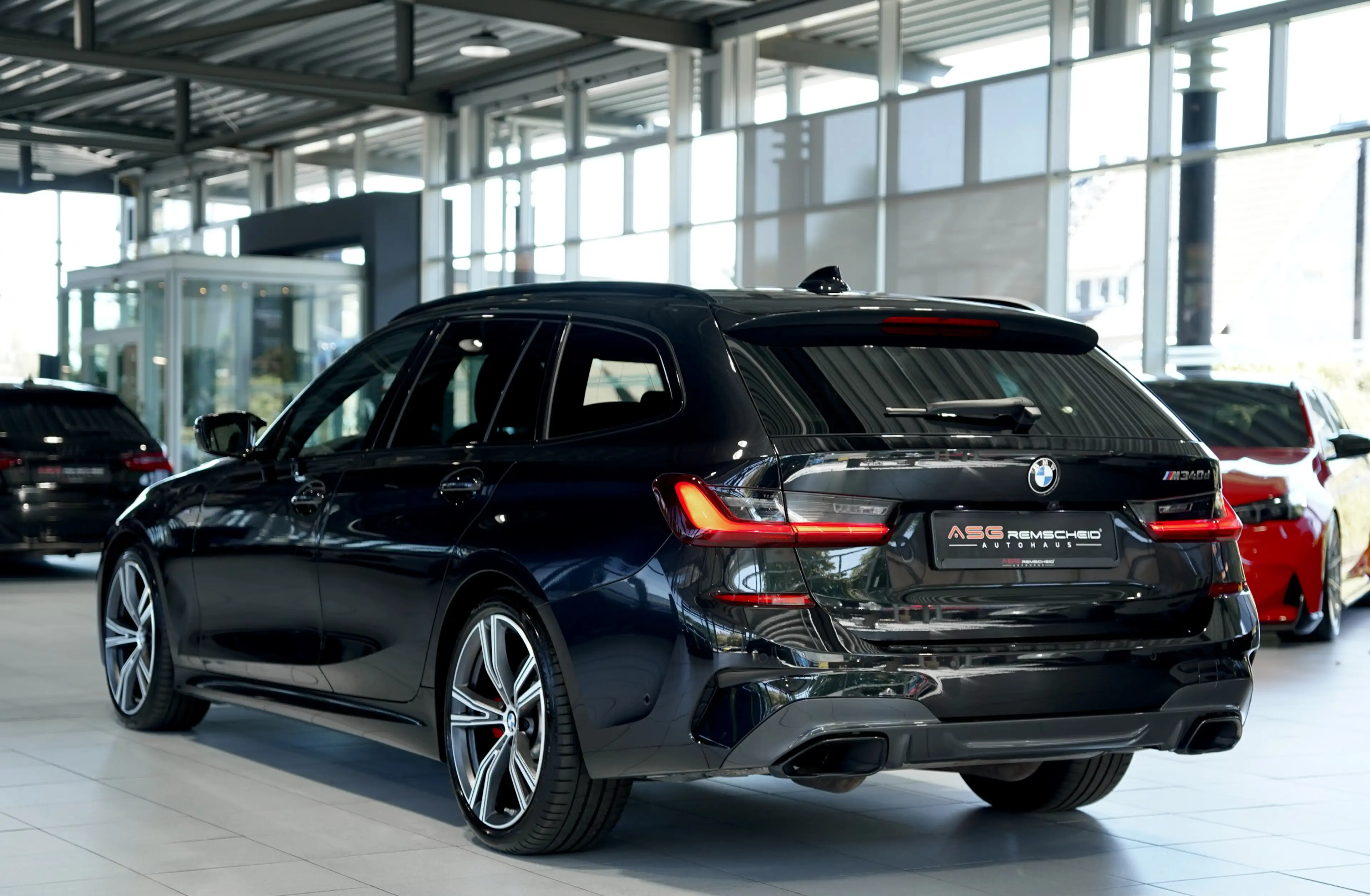 BMW 340 xD Touring 2.H *19 *H&K*Pano*Memory*360° — photo 10
