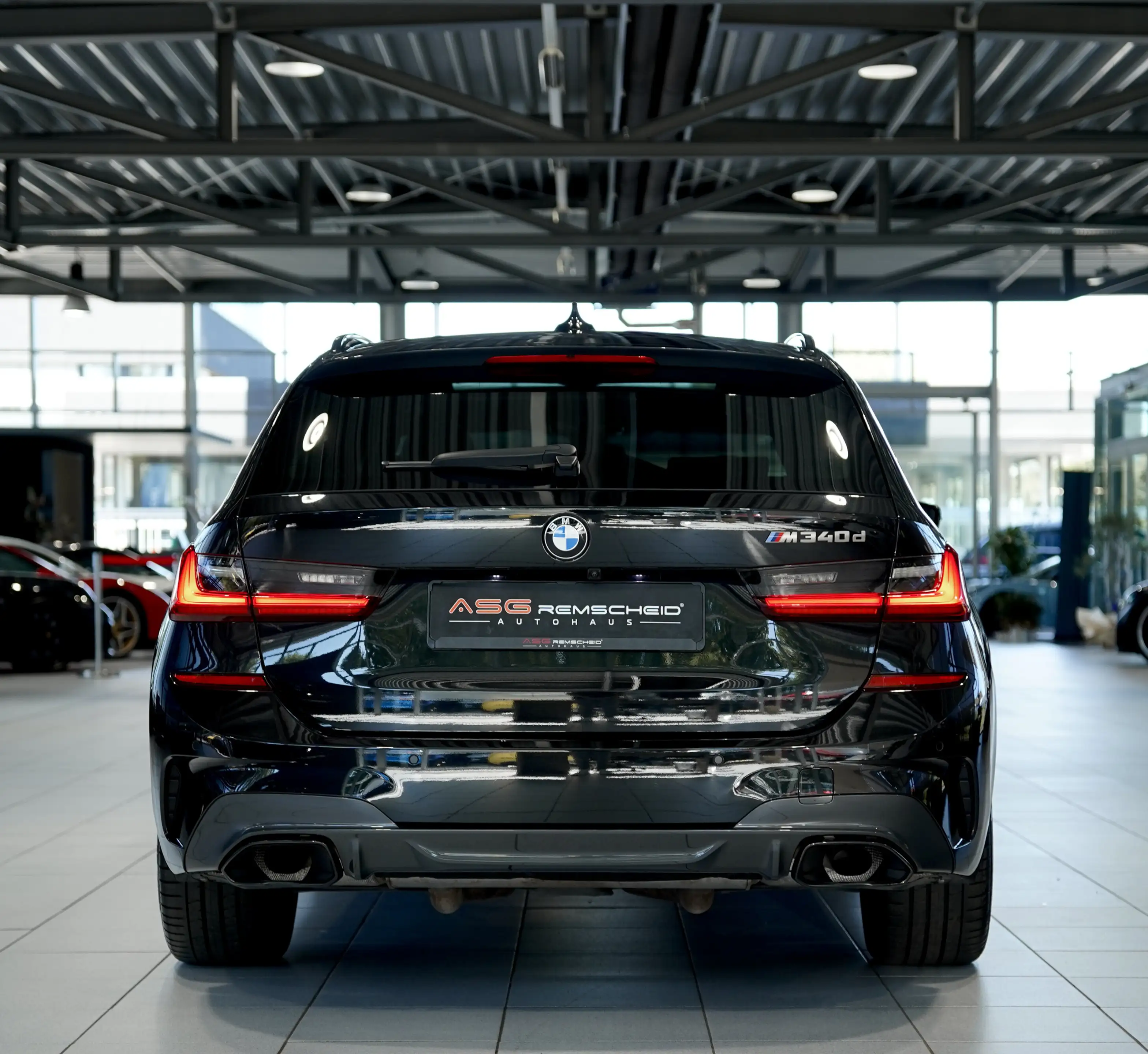 BMW 340 xD Touring 2.H *19 *H&K*Pano*Memory*360° — photo 9