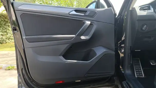 Volkswagen Tiguan view 7