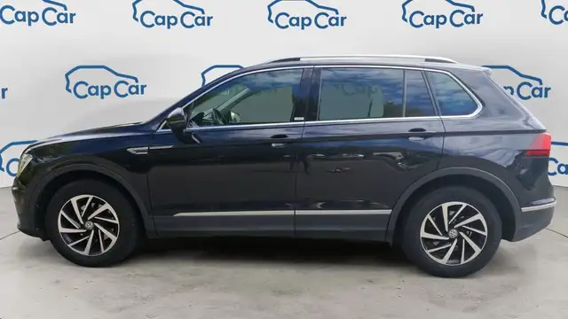 Volkswagen Tiguan view 2