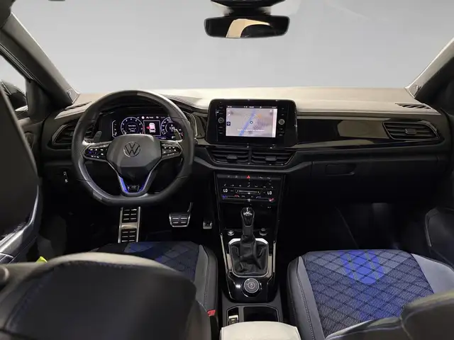 Volkswagen T-Roc view 5