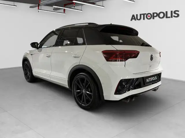 Volkswagen T-Roc view 14