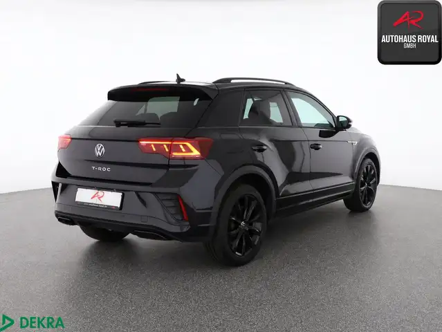 Volkswagen T-Roc view 4