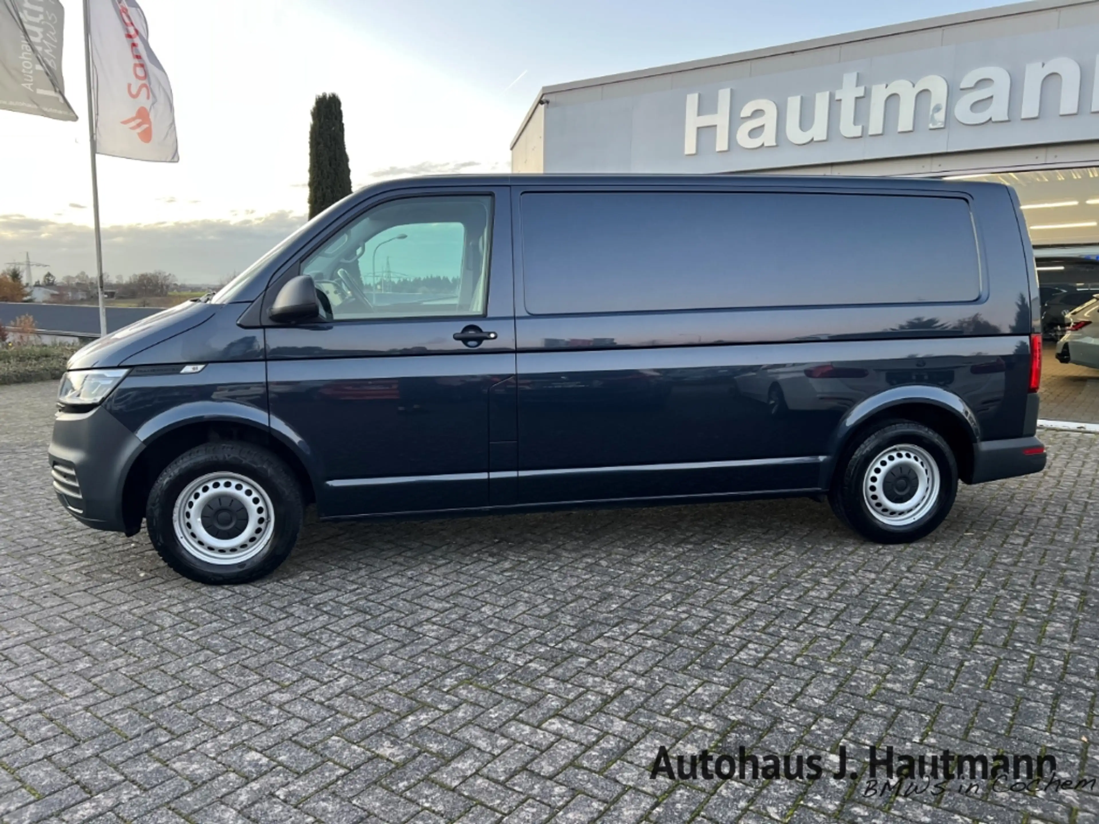 Volkswagen Transporter T6 Kasten lang ''Bott Ausbau''+NP:55.710€+ — photo 4