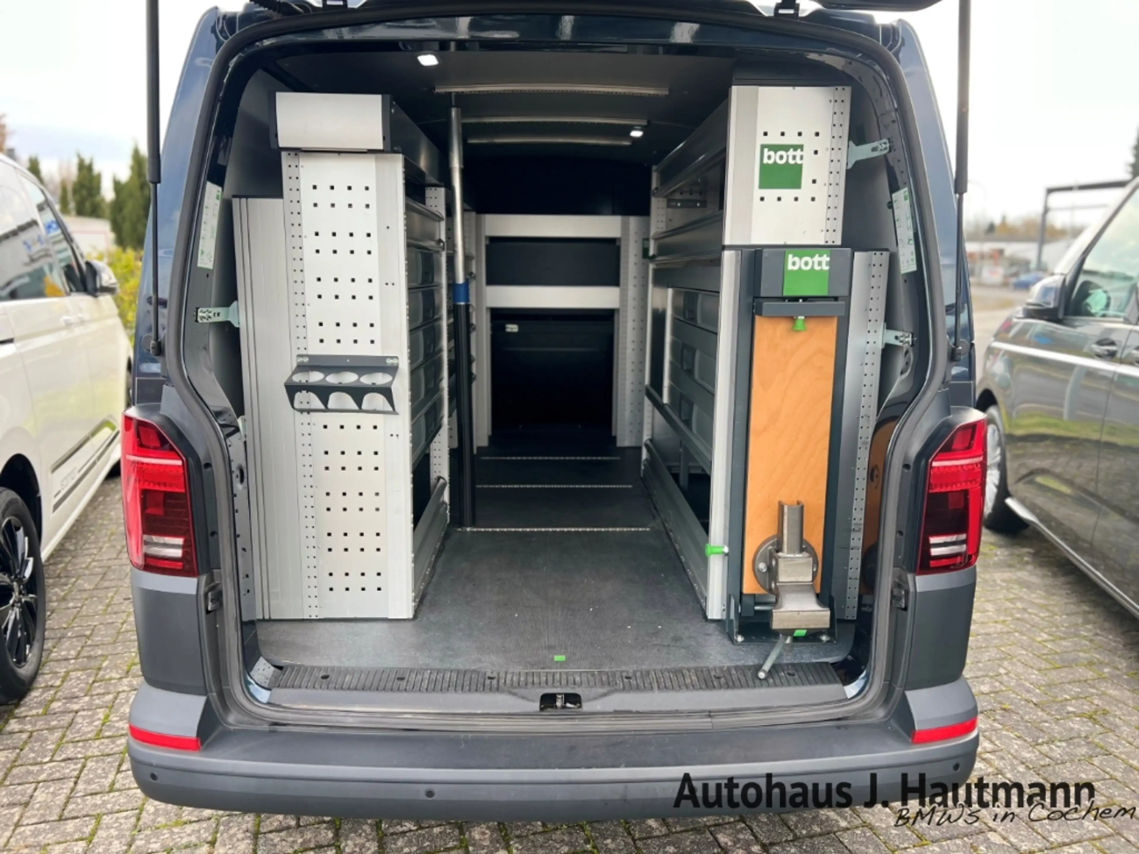 Volkswagen Transporter T6 Kasten lang ''Bott Ausbau''+NP:55.710€+ — photo 8