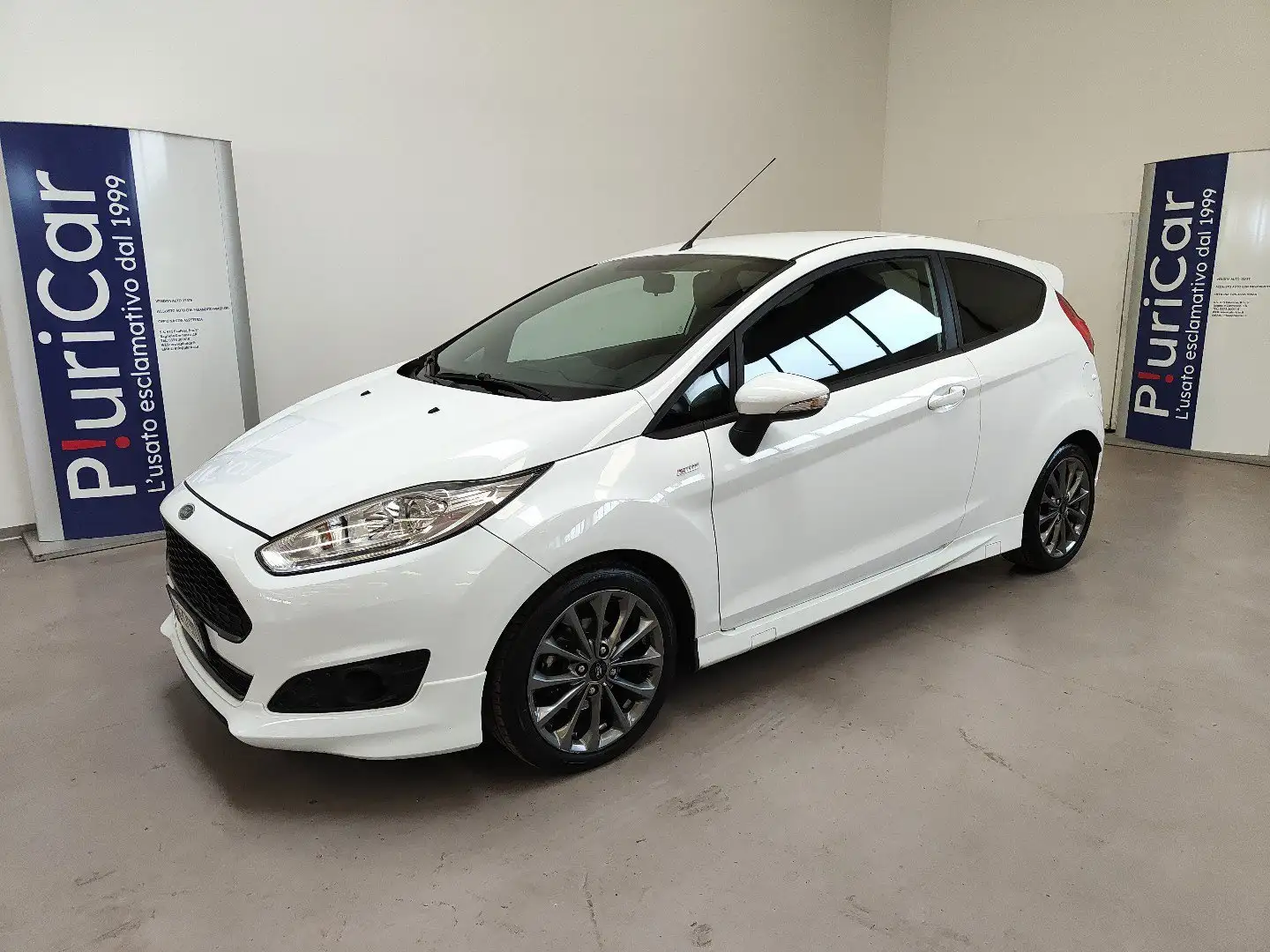 Ford Fiesta 1.0 EcoBoost 100CV 3 porte ST-Line 16” 50.000 KM Blanc - 1
