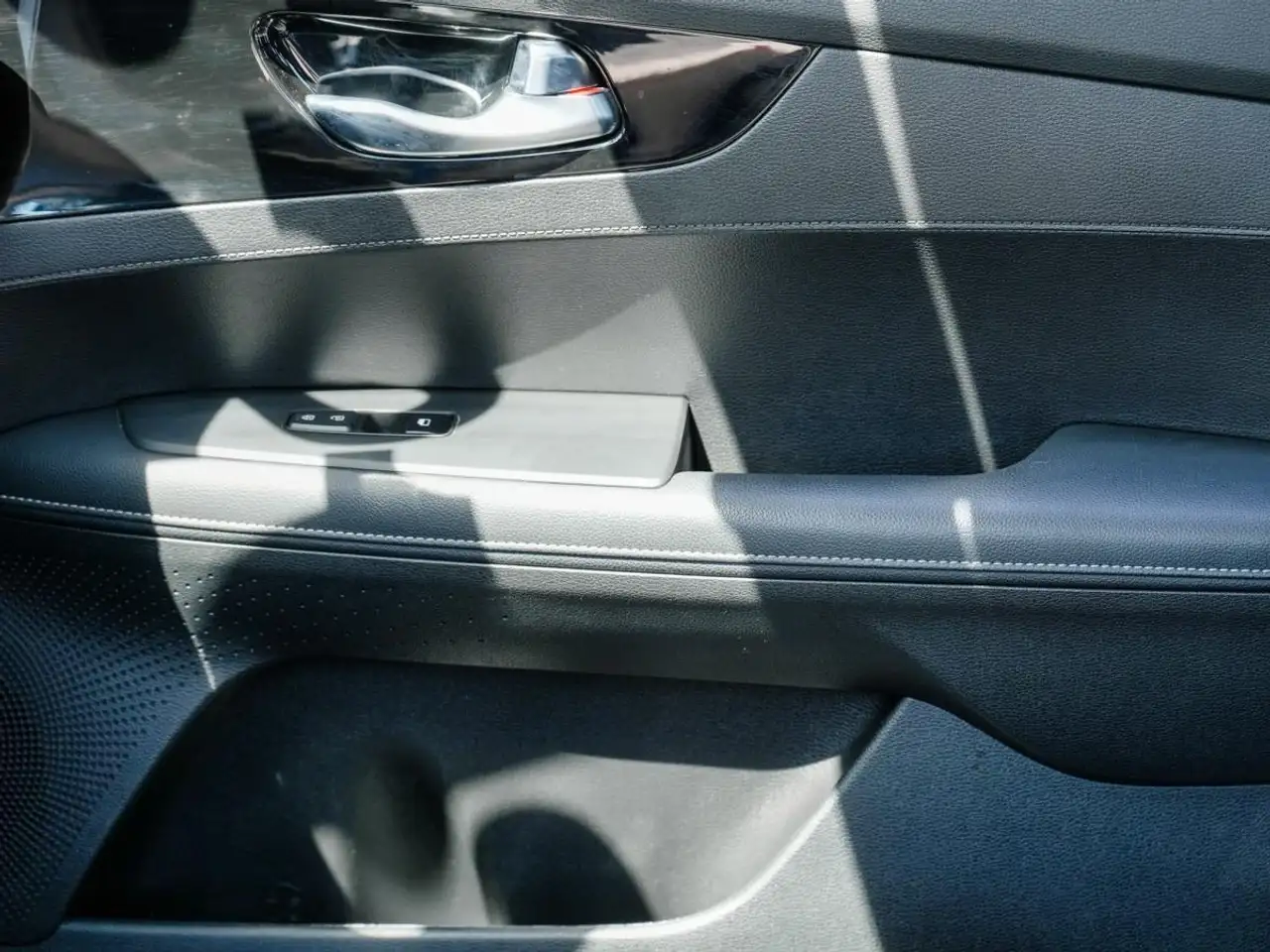 Kia Forte снимка Kia Forte