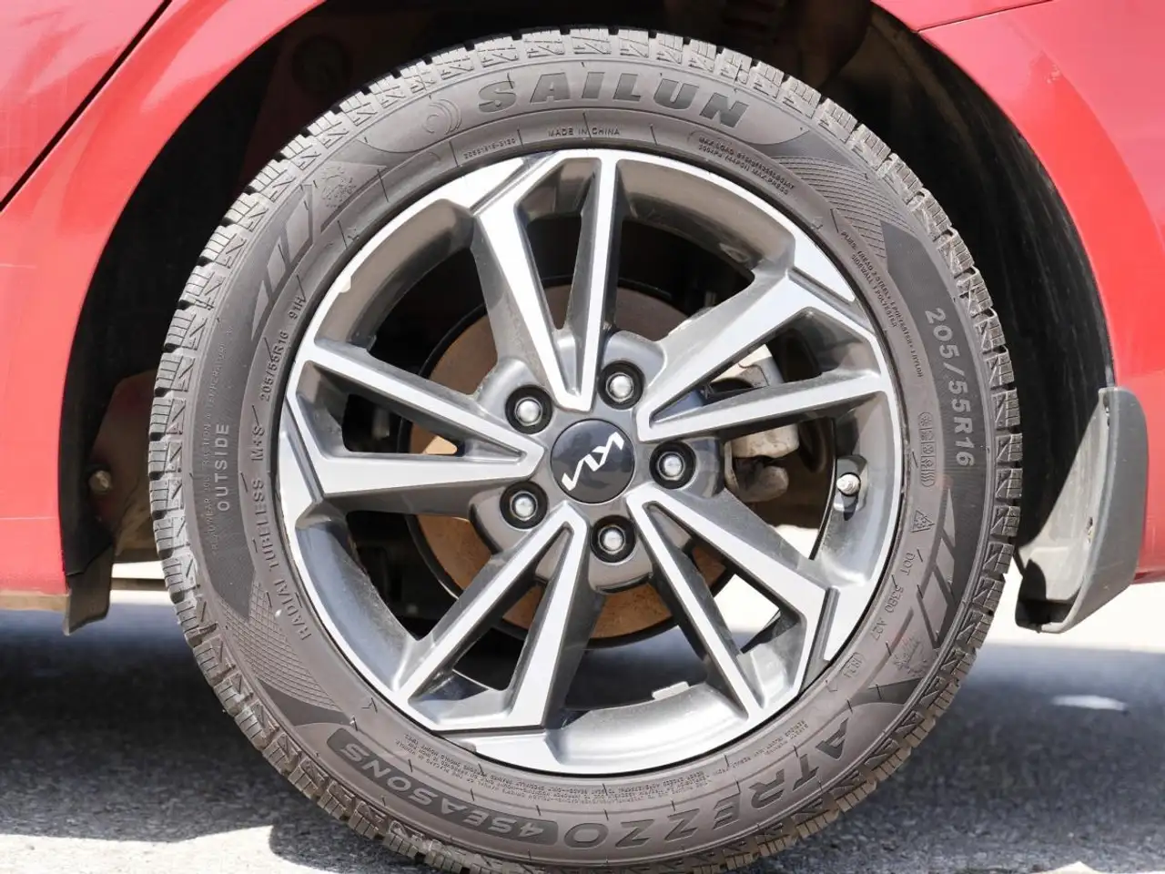 Kia Forte снимка Kia Forte
