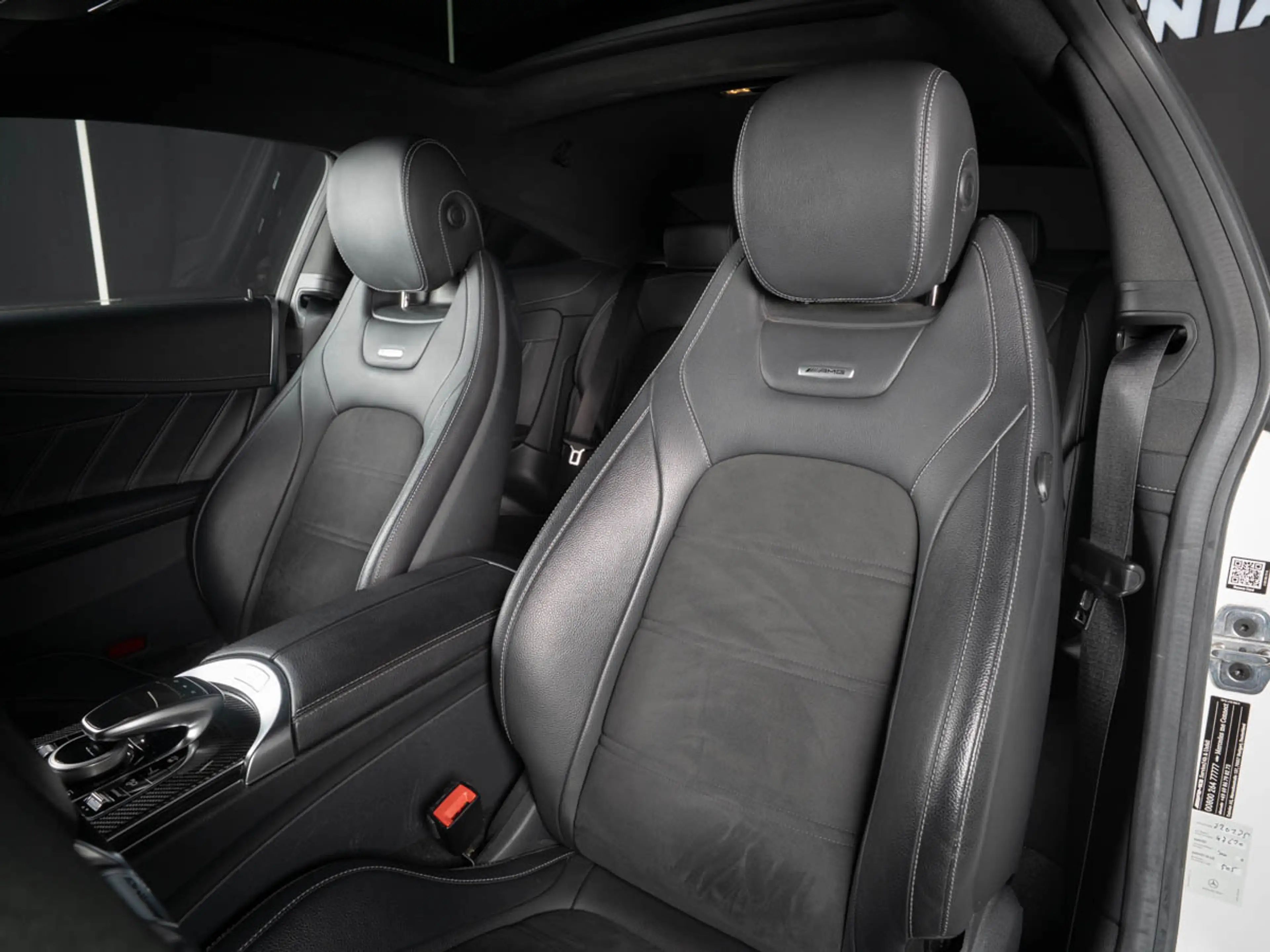 Mercedes-Benz C 63 AMG Coupe  *DESIGNO*PERF-AGA* — photo 12