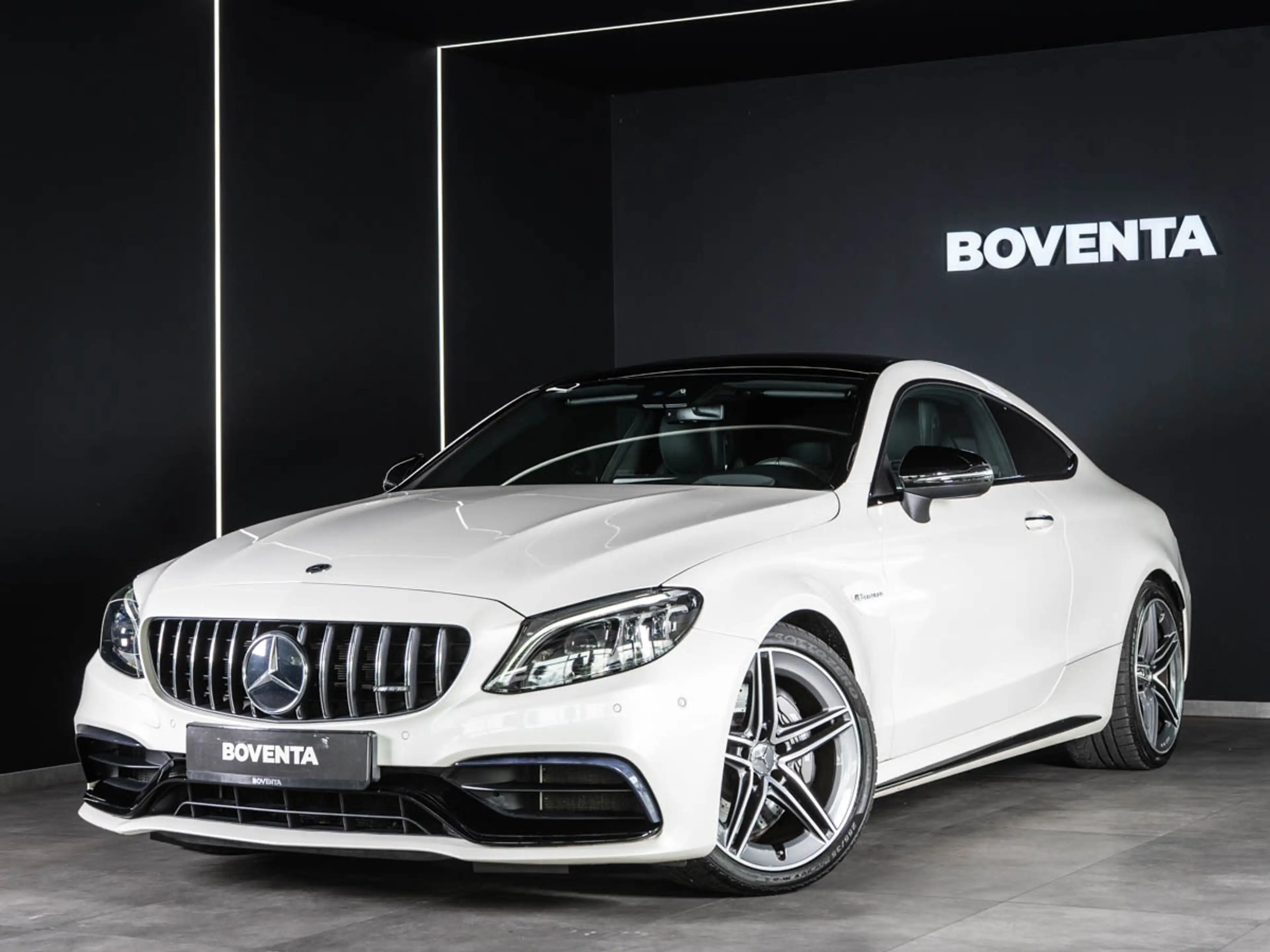 Mercedes-Benz C 63 AMG Coupe  *DESIGNO*PERF-AGA*
