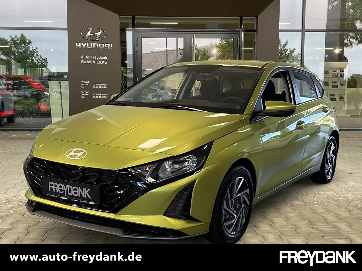Hyundai i20 FL (MY25) 1.0 T-GDI (100 PS) 6-MT 2WD Trend Geel - 1