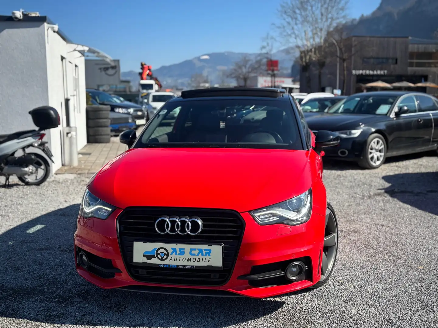 Audi A1 1.4 TFSI S tronic line Sportpaket - 2
