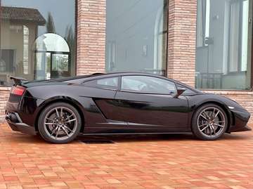570 cv SUPERLEGGERA