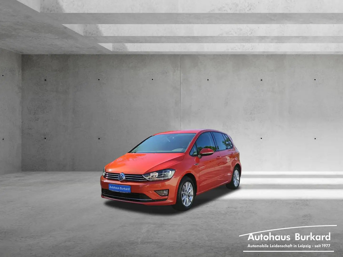 Volkswagen Golf Sportsvan Lounge  1.2 TSI+85Ps+PDC+Tempomat Oranje - 1