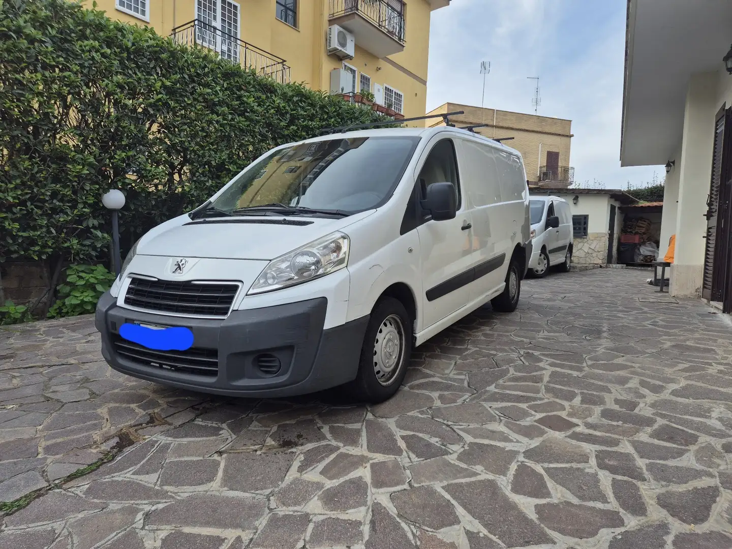 Peugeot Expert Peugeot Expert 2.0 HDI 125CV PASSO LUNGO Blanco - 1
