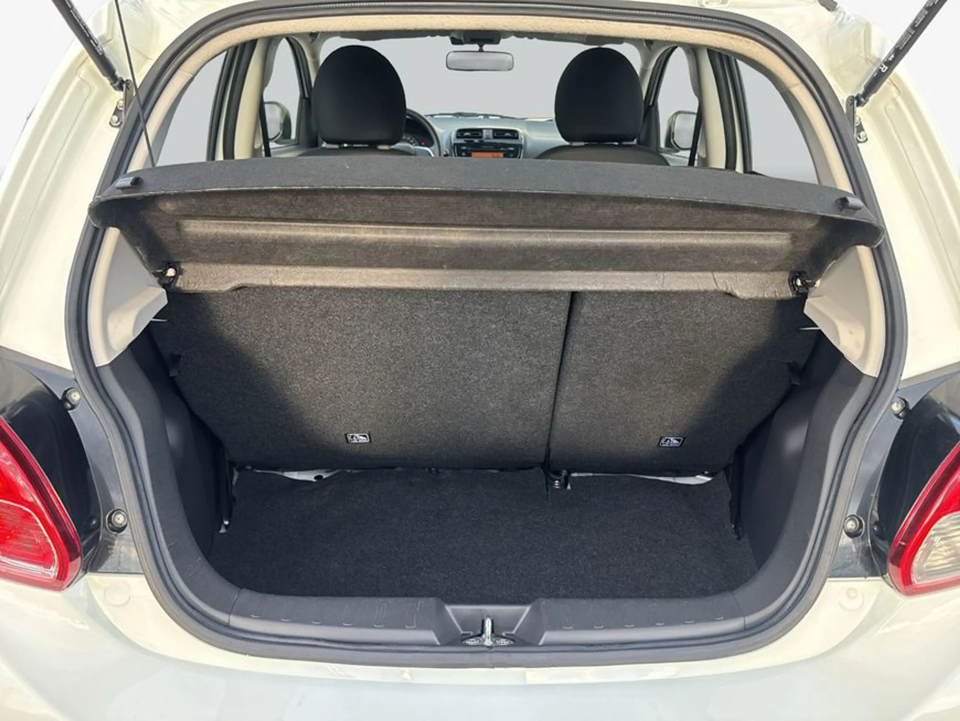 Mitsubishi Space Star 1.0 Intro Edition wenig KM*Erstbesitz — photo 8