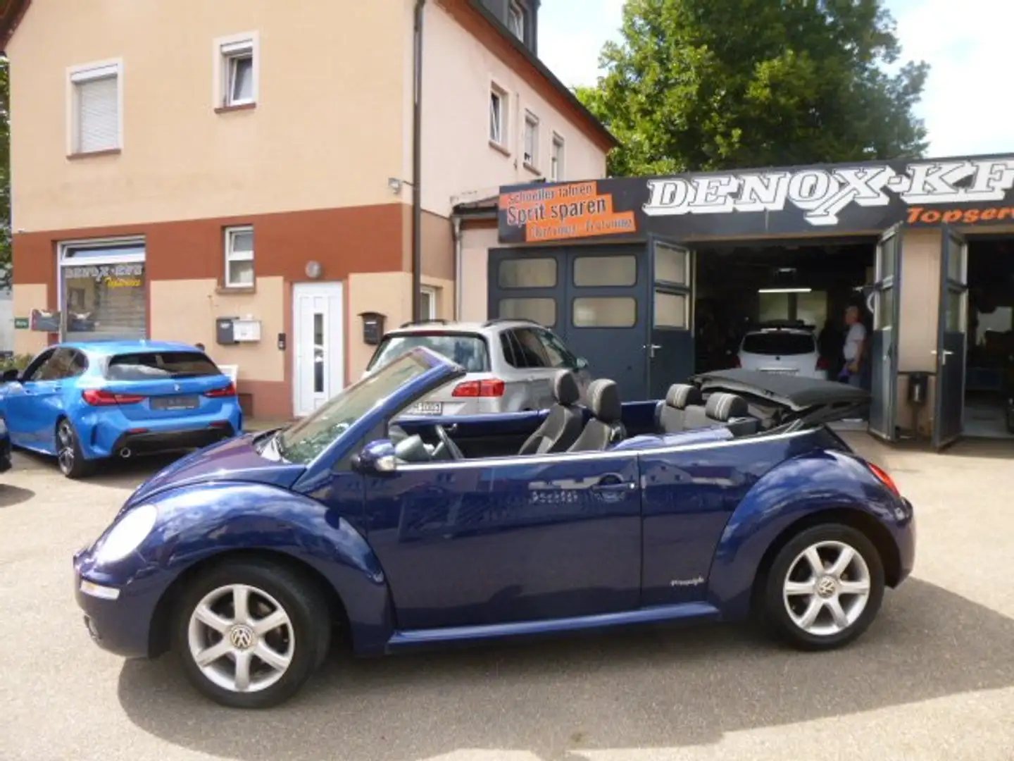 Volkswagen New Beetle 1.6 Freestyle Cabrio Blau - 2