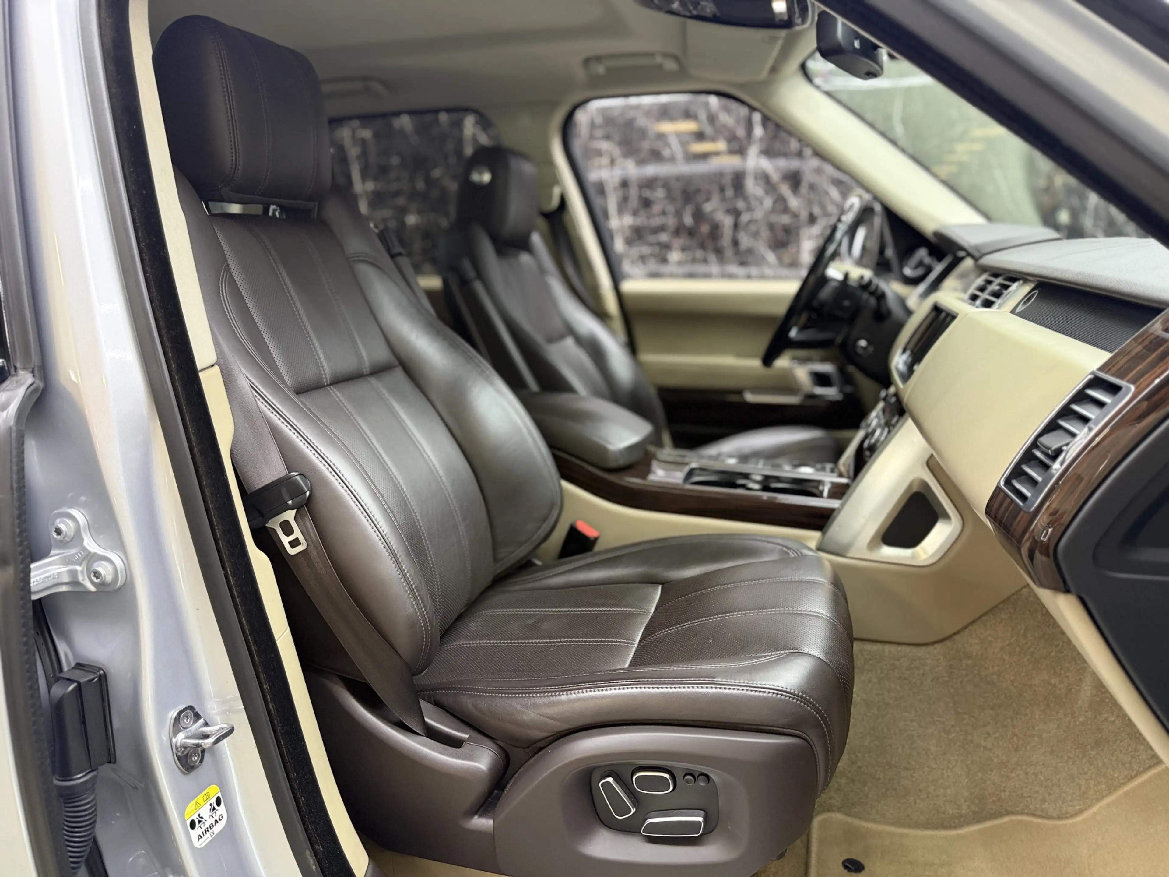 Land Rover Range Rover 3.0 TDV6 Vogue — photo 11