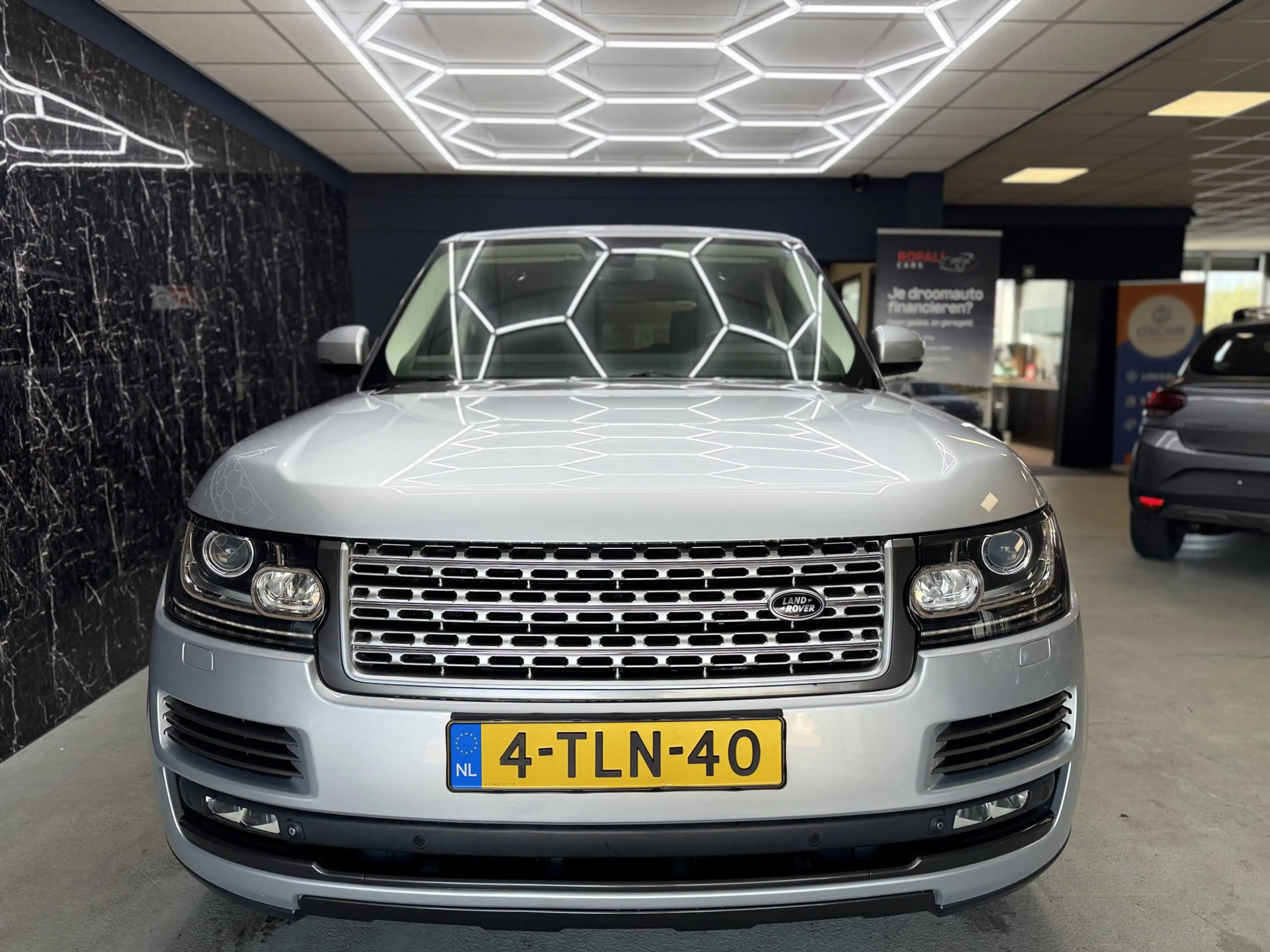Land Rover Range Rover 3.0 TDV6 Vogue — photo 2