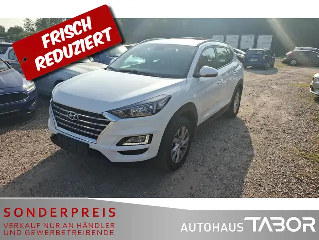 Hyundai TUCSON 1.6 Trend 2WD Navi LM Klimaaut. RFK PDC