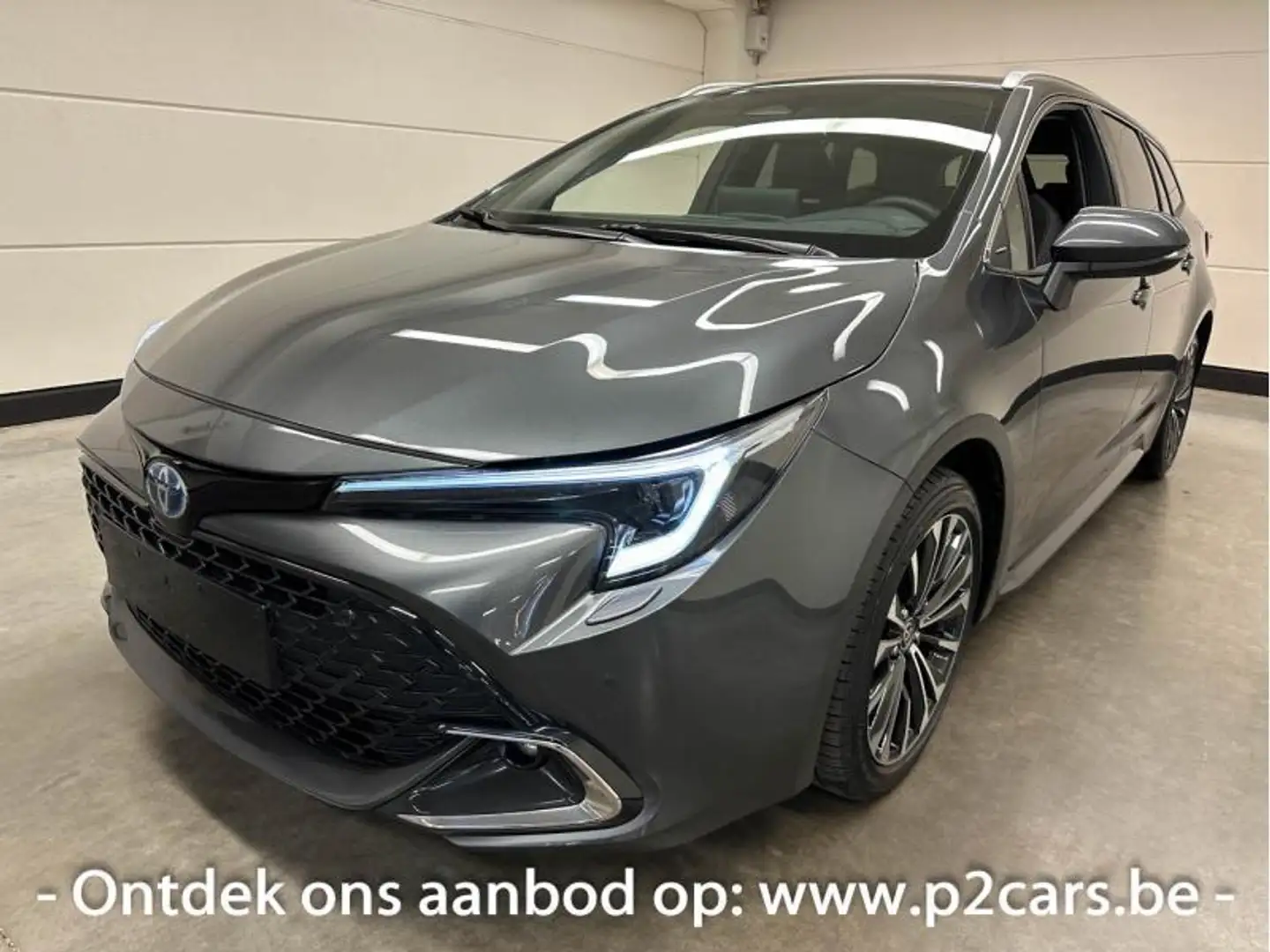 Toyota Corolla Style Grijs - 2