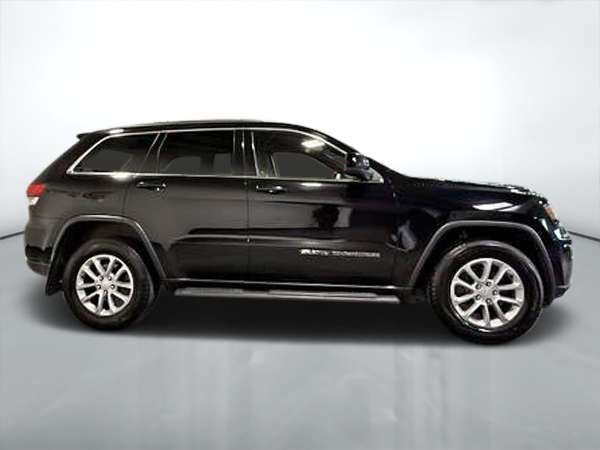 2021 Jeep Grand Cherokee Laredo — снимка 1