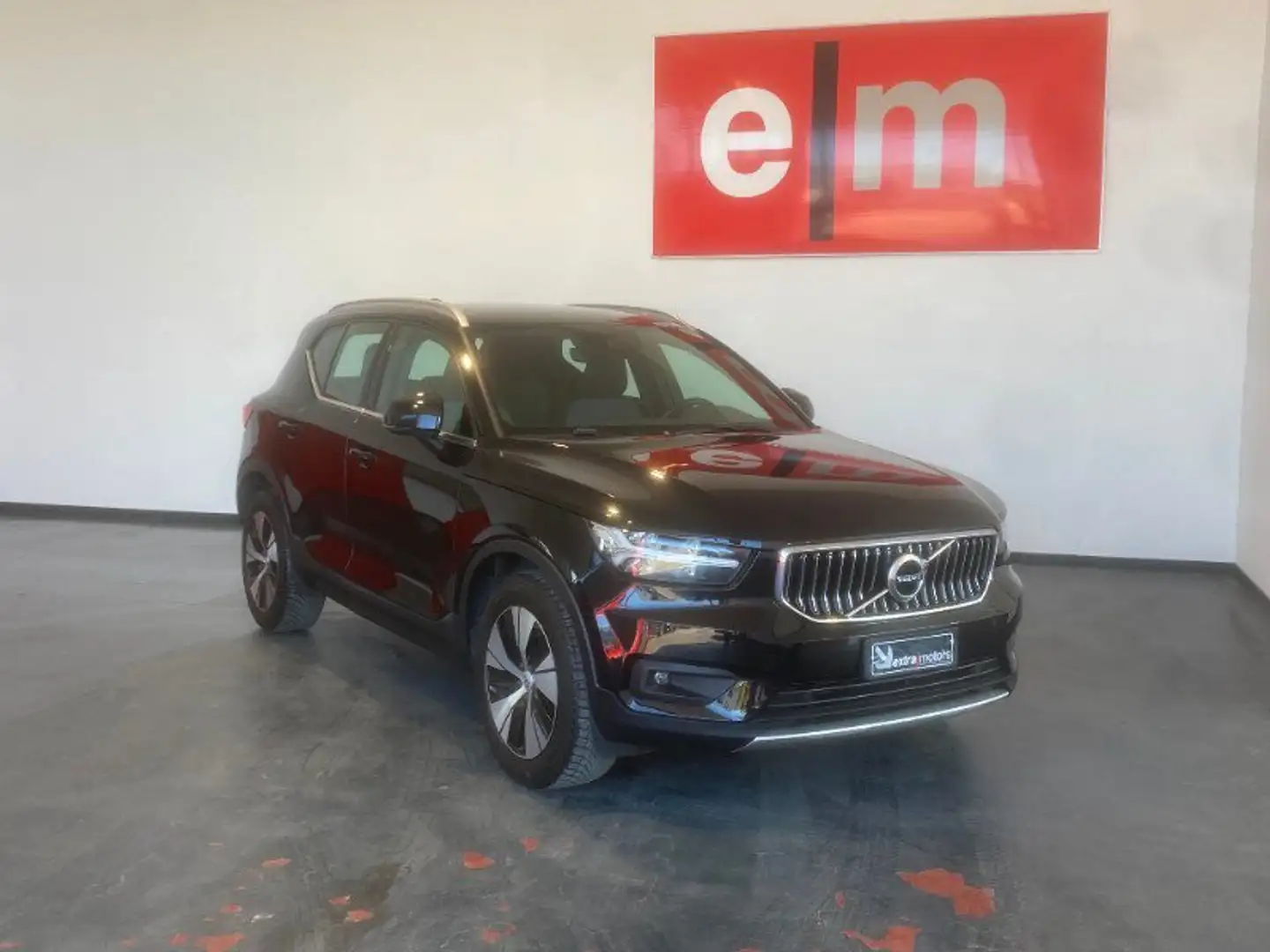 Volvo XC40 XC40 T5 Recharge Plug-in Hybrid Inscription Expre Nero - 2