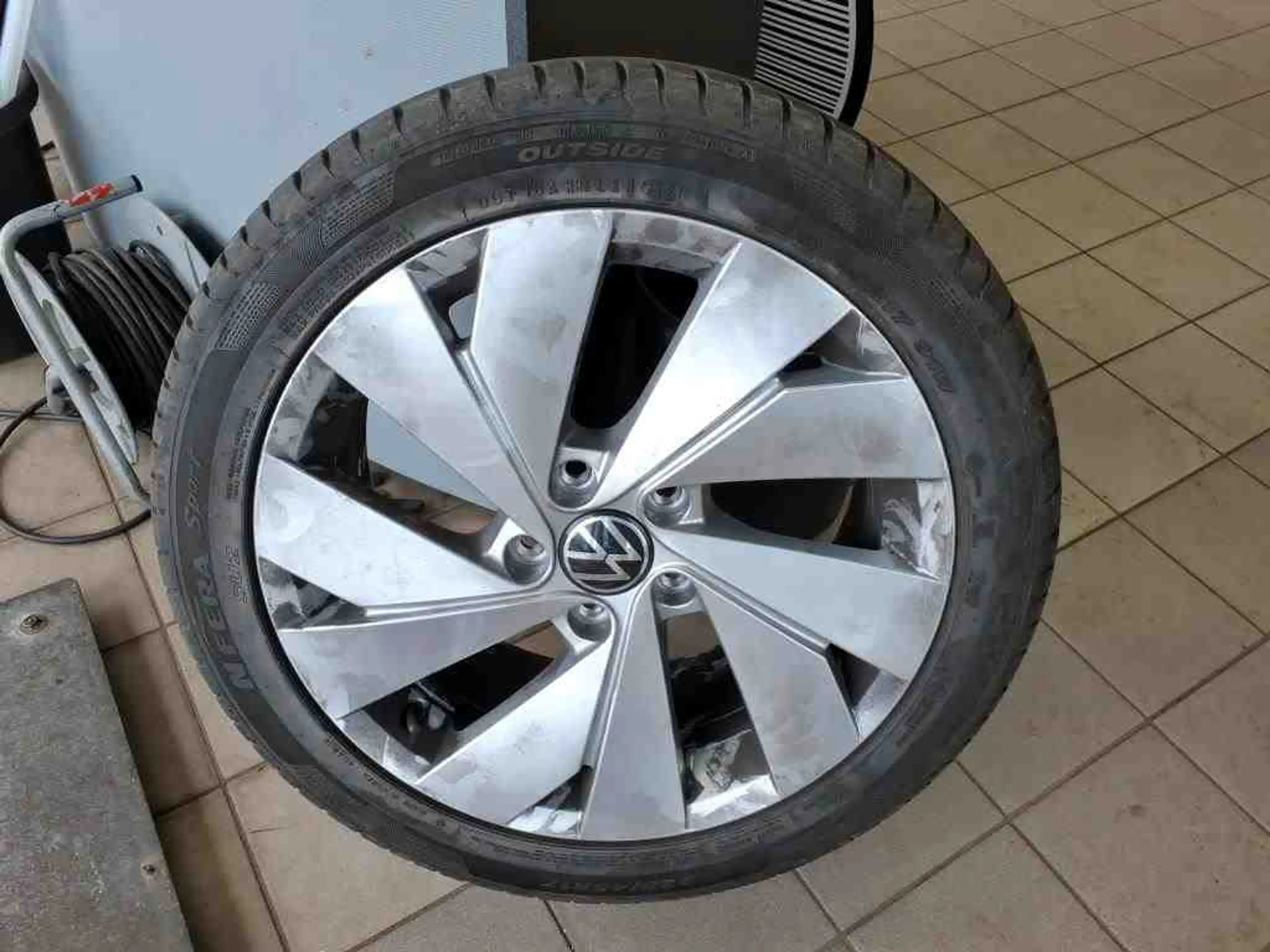 Volkswagen Golf Style 2.0 TSI DSG 4M Matrix Standh. RearView — photo 7