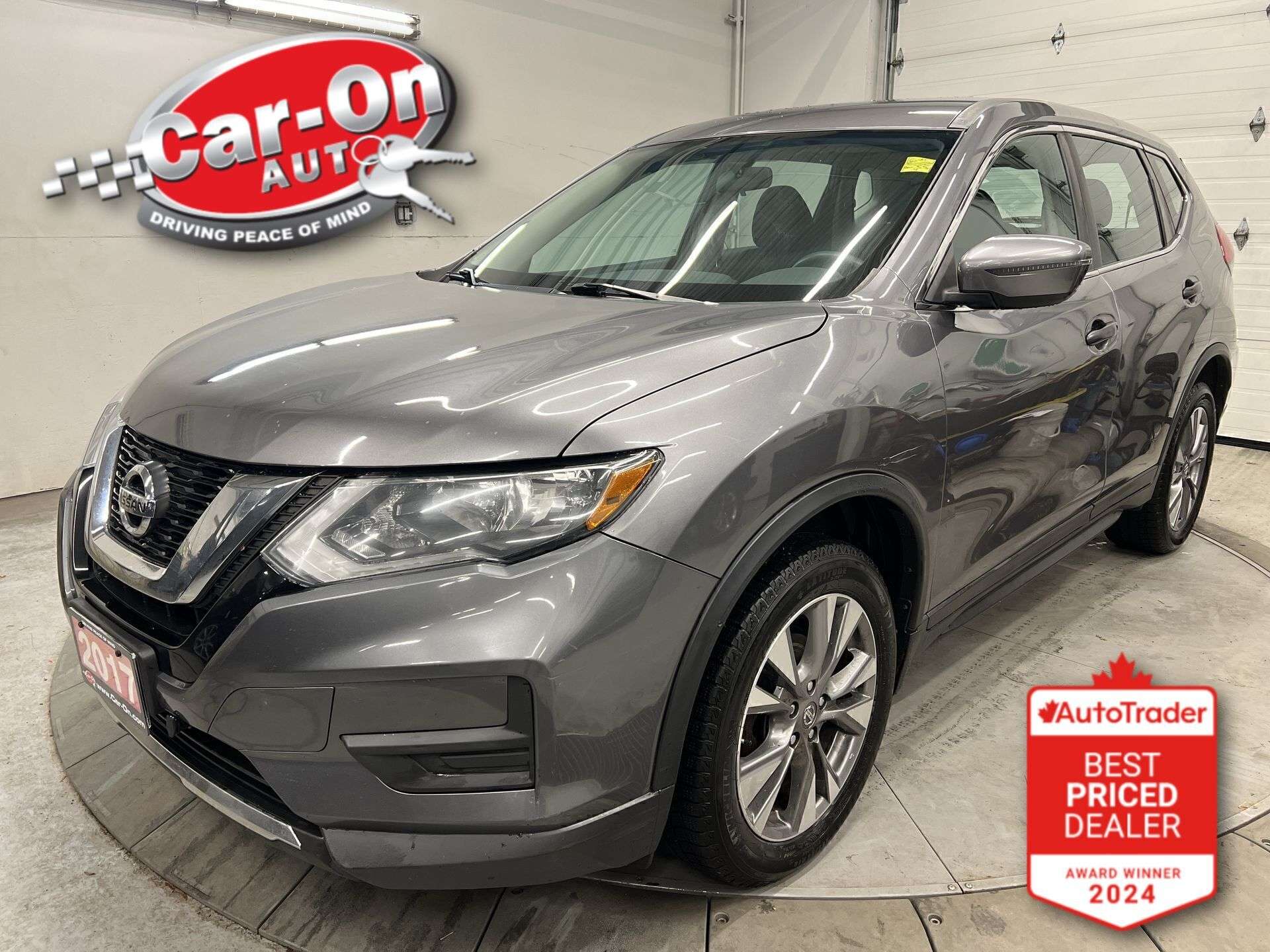 Gray 2017 Nissan Rogue SUV / Crossover Automatic