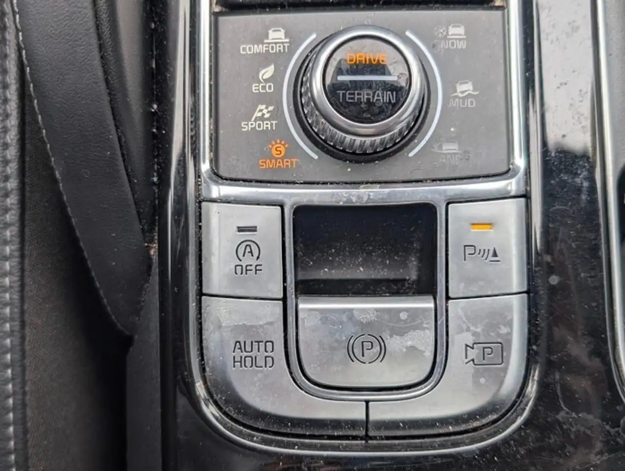 Kia Telluride снимка Kia Telluride