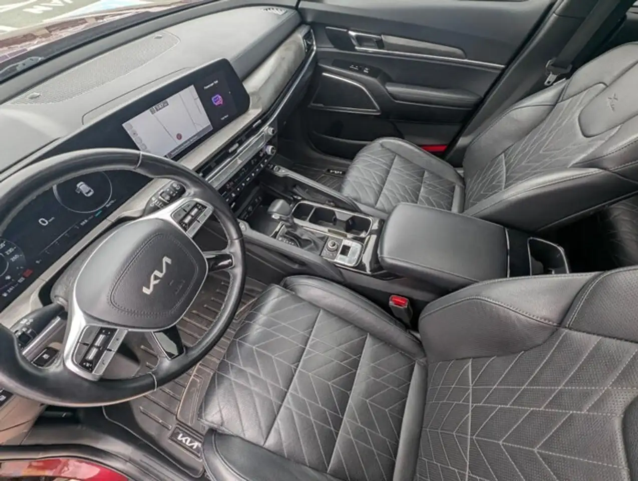 Kia Telluride снимка Kia Telluride