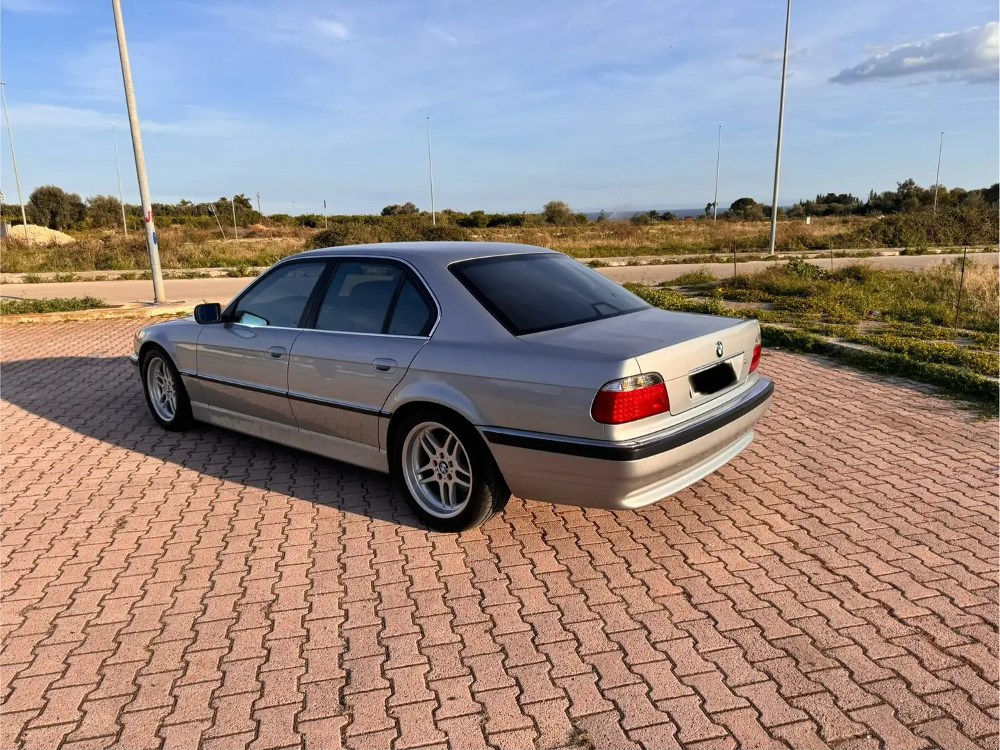 BMW 725 725tds Silber - 2