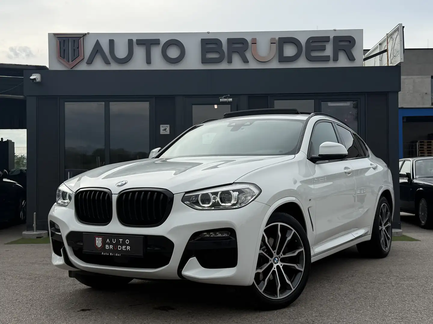 BMW X4 xDrive 20 d M Sport |Pano Weiß - 2